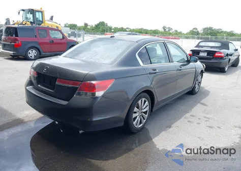 2012 Honda Accord 2.4 Ex-L z USA, uszkodzony, nr VIN 1HGCP2F85CA081322